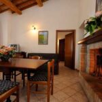 appartamenti vacanze con camino a bevagna