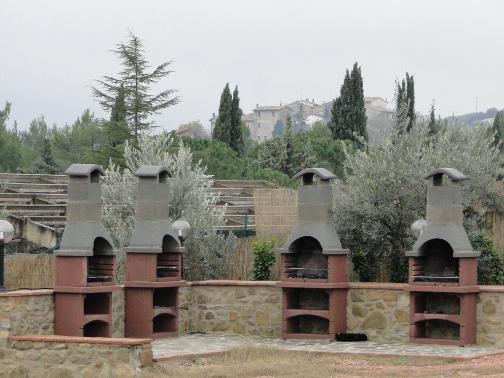 casa vacanze con piscina giardino e barbecue in umbria