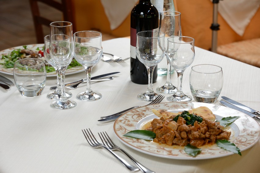 appartamenti con ristorante a collazzone