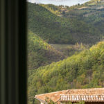 casa vacanza con piscina e ristorante foligno